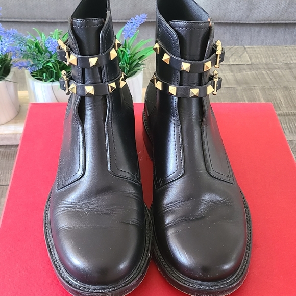 Valentino Garavani Rockstud Ankle Boots - Picture 3 of 12